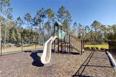 House in Daytona Beach, Florida 3 bedrooms, 138.15 sq.m. № 1906231 - photo 17