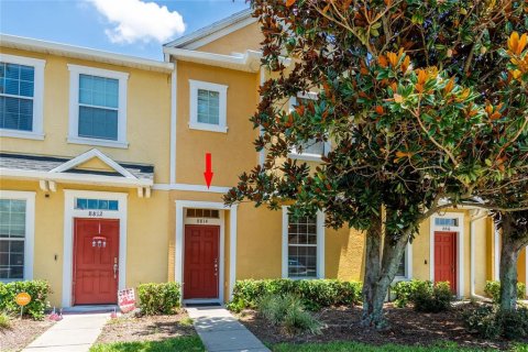 Townhouse in Riverview, Florida 2 bedrooms, 115.2 sq.m. № 1829311 - photo 1