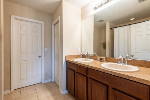 Townhouse in Riverview, Florida 2 bedrooms, 115.2 sq.m. № 1829311 - photo 16