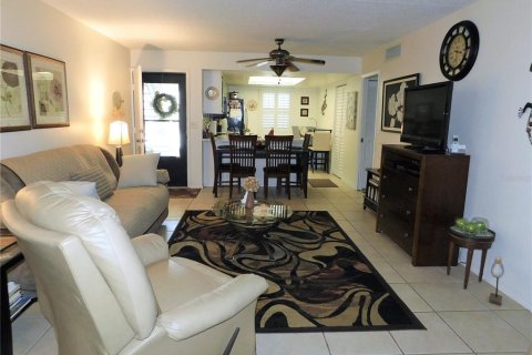 Copropriété à louer à Oldsmar, Floride: 2 chambres, 81.66 m2 № 1774879 - photo 3