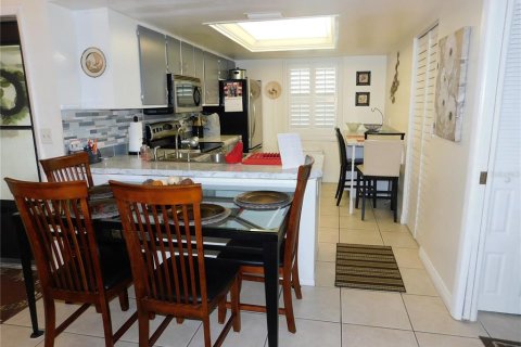 Copropriété à louer à Oldsmar, Floride: 2 chambres, 81.66 m2 № 1774879 - photo 5