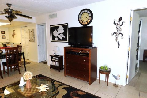Copropriété à louer à Oldsmar, Floride: 2 chambres, 81.66 m2 № 1774879 - photo 8