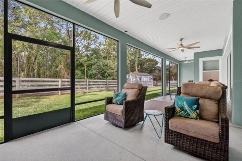 House in Wildwood, Florida 3 bedrooms, 219.99 sq.m. № 2355617 - photo 21