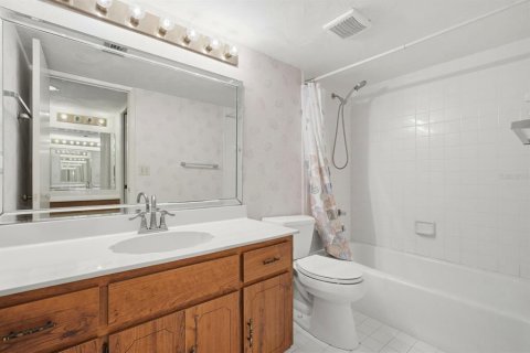 Condominio en venta en Ormond Beach, Florida, 2 dormitorios, 119.57 m2 № 2156656 - foto 16