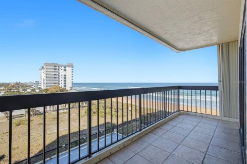 Condominio en venta en Ormond Beach, Florida, 2 dormitorios, 119.57 m2 № 2156656 - foto 2