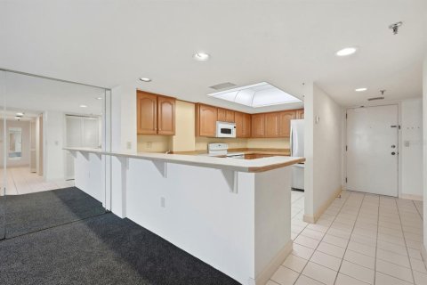 Condominio en venta en Ormond Beach, Florida, 2 dormitorios, 119.57 m2 № 2156656 - foto 23