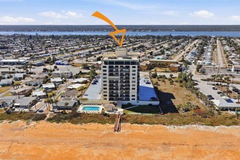 Condominio en Ormond Beach, Florida, 2 dormitorios № 2156656