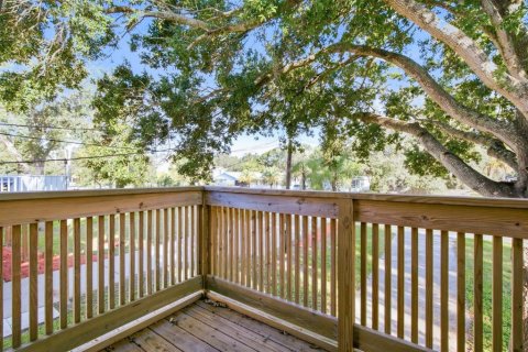 Villa ou maison à vendre à Palm Harbor, Floride: 2 chambres, 111.11 m2 № 2421620 - photo 15