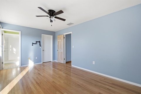 Villa ou maison à vendre à Palm Harbor, Floride: 2 chambres, 111.11 m2 № 2421620 - photo 6