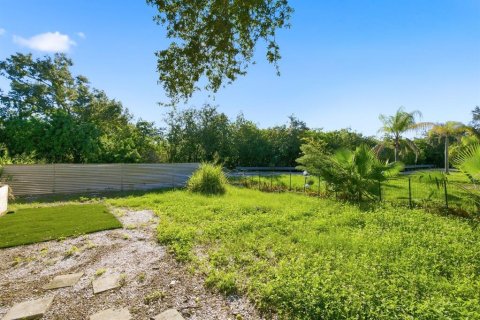 Villa ou maison à vendre à Palm Harbor, Floride: 2 chambres, 111.11 m2 № 2421620 - photo 20