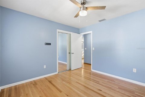 Villa ou maison à vendre à Palm Harbor, Floride: 2 chambres, 111.11 m2 № 2421620 - photo 12