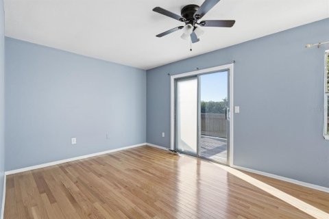 Villa ou maison à vendre à Palm Harbor, Floride: 2 chambres, 111.11 m2 № 2421620 - photo 7