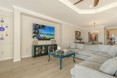 House in Lakewood Ranch, Florida 3 bedrooms, 281.03 sq.m. № 2152094 - photo 23