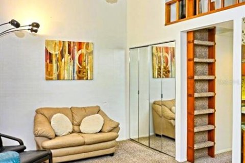 Condo in Lutz, Florida, 1 bedroom № 2110910 - photo 11