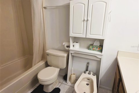 Condo in Lutz, Florida, 1 bedroom № 2110910 - photo 30