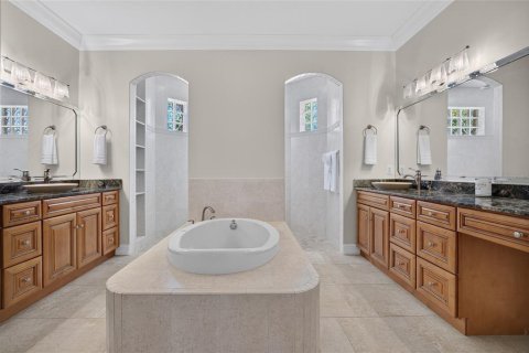 Casa en venta en Port Charlotte, Florida, 3 dormitorios, 261.61 m2 № 2321603 - foto 19