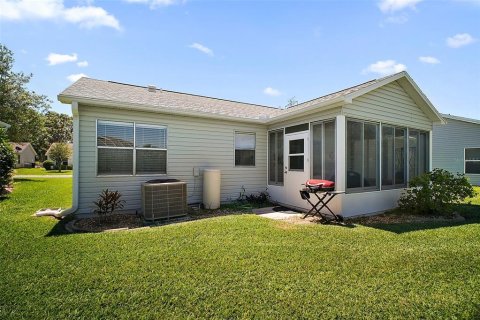 House in The Villages, Florida 2 bedrooms, 99.03 sq.m. № 1640817 - photo 25