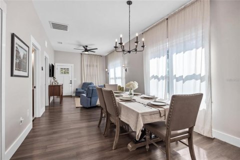 Villa ou maison à louer à Tampa, Floride: 3 chambres, 108.6 m2 № 2408444 - photo 4