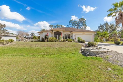 House in North Port, Florida 3 bedrooms, 157.38 sq.m. № 2298719