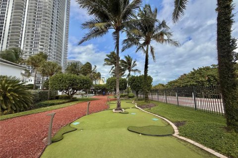 Copropriété à vendre à Miami Beach, Floride: 3 chambres, 186.73 m2 № 1982244 - photo 28