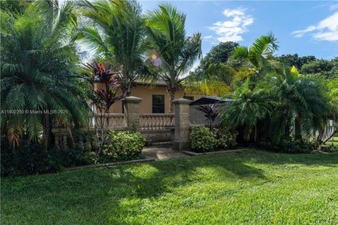 Casa en alquiler en Davie, Florida, 2 dormitorios, 252.42 m2 № 1944208 - foto 6