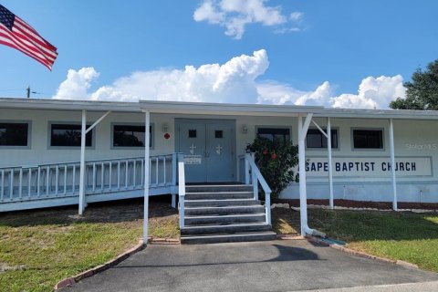 Propiedad comercial en venta en Zephyrhills, Florida, 270.44 m2 № 1722779 - foto 7