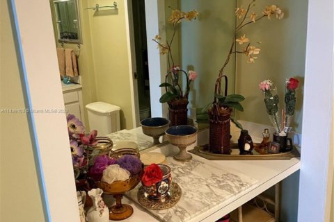 Купить кондоминиум в Форт-Лодердейл, Флорида 2 спальни, 153.94м2, № 2037232 - фото 18