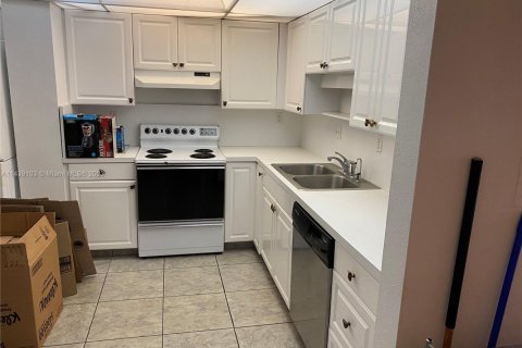 Купить кондоминиум в Форт-Лодердейл, Флорида 2 спальни, 153.94м2, № 2037232 - фото 7