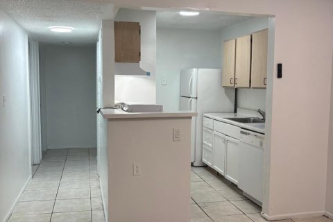 Apartment in West Palm Beach, Florida 2 bedrooms, 65.77 sq.m. № 2260208