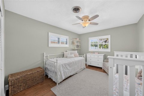 House in Winter Park, Florida 3 bedrooms, 167.22 sq.m. № 2220798 - photo 18