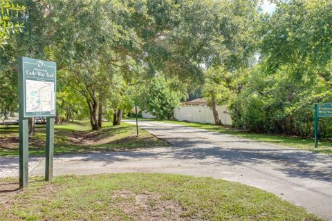 House in Winter Park, Florida 3 bedrooms, 167.22 sq.m. № 2220798 - photo 28