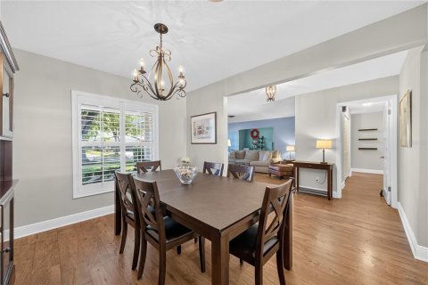 House in Winter Park, Florida 3 bedrooms, 167.22 sq.m. № 2220798 - photo 8