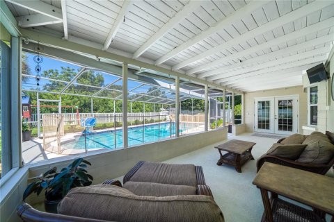 House in Winter Park, Florida 3 bedrooms, 167.22 sq.m. № 2220798 - photo 19