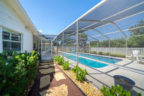 House in Winter Park, Florida 3 bedrooms, 167.22 sq.m. № 2220798 - photo 22
