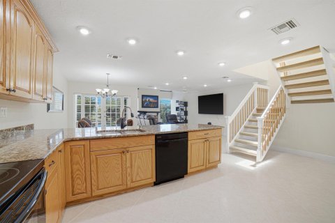 Touwnhouse à vendre à Boca Raton, Floride: 3 chambres, 202.62 m2 № 2250122 - photo 7