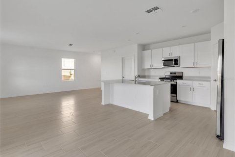 Casa en alquiler en Parrish, Florida, 4 dormitorios, 185.8 m2 № 1761909 - foto 17