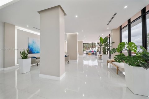 Condominio en venta en Hollywood, Florida, 2 dormitorios, 99.41 m2 № 1896560 - foto 5