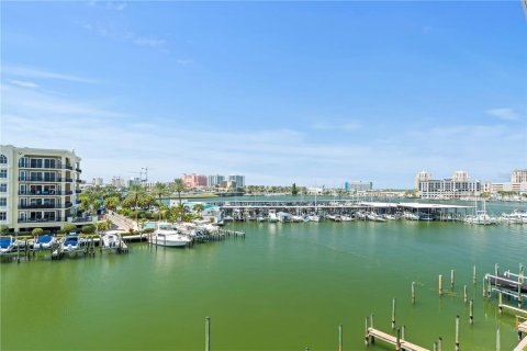 Condo in Clearwater, Florida, 3 bedrooms  № 745452 - photo 15