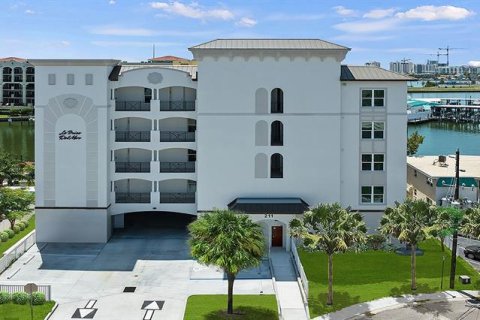 Condo in Clearwater, Florida, 3 bedrooms  № 745452 - photo 22