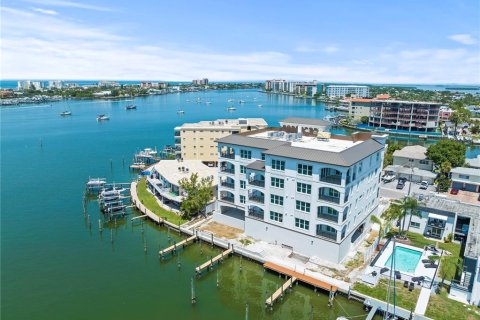 Condo in Clearwater, Florida, 3 bedrooms  № 745452 - photo 17