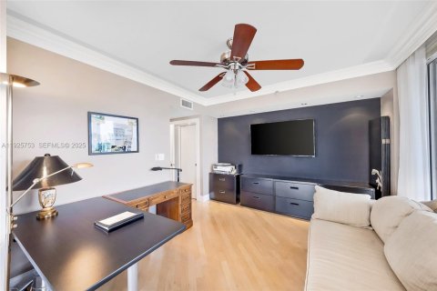 Condominio en venta en Aventura, Florida, 3 dormitorios, 227.61 m2 № 2035744 - foto 17