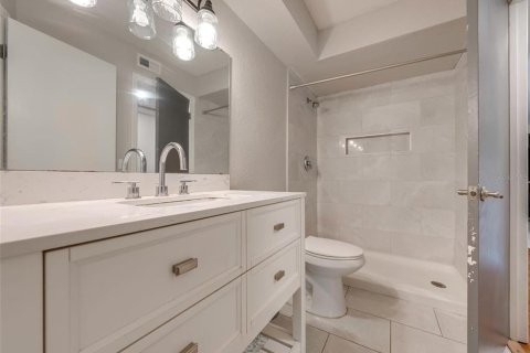 Appartement à louer à Orlando, Floride: 2 chambres, 91.79 m2 № 2408515 - photo 9