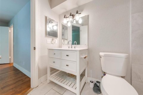 Appartement à louer à Orlando, Floride: 2 chambres, 91.79 m2 № 2408515 - photo 8
