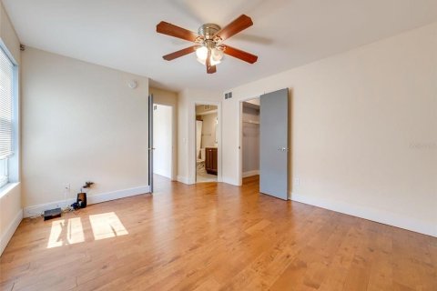 Appartement à louer à Orlando, Floride: 2 chambres, 91.79 m2 № 2408515 - photo 5