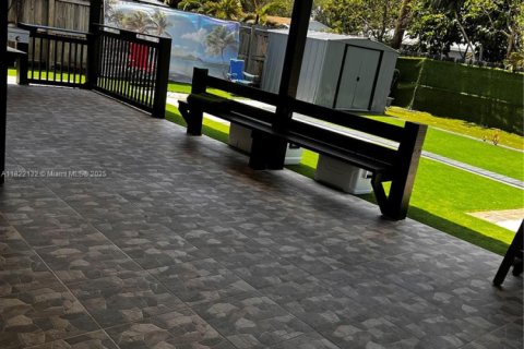 Купить виллу или дом в Холливуд, Флорида 3 спальни, 117.15м2, № 1964858 - фото 28