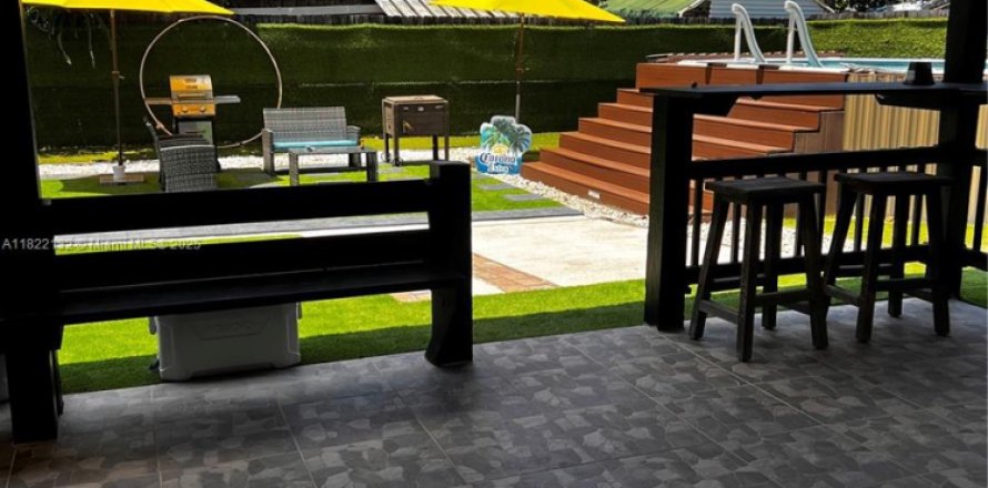 Дом в Холливуд, Флорида 3 спальни, 117.15м2 № 1964858