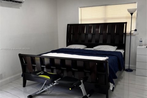 Купить виллу или дом в Холливуд, Флорида 3 спальни, 117.15м2, № 1964858 - фото 24