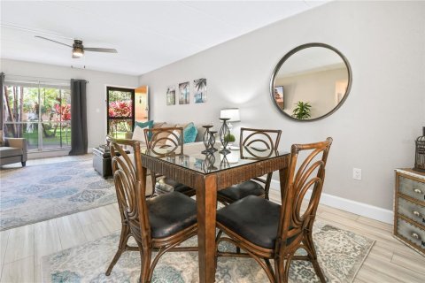 Copropriété à louer à Saint Pete Beach, Floride: 2 chambres, 93.37 m2 № 2101683 - photo 8