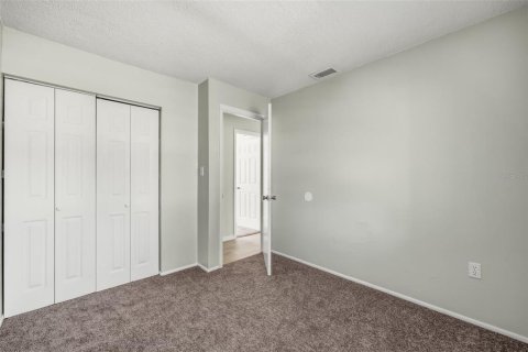 Condo in Orlando, Florida, 2 bedrooms № 2207170 - photo 21