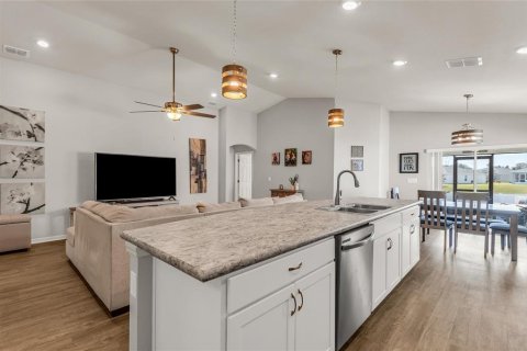Villa ou maison à vendre à Lake Alfred, Floride: 4 chambres, 164.25 m2 № 2142058 - photo 7